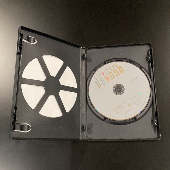 Star Trek Beyond - DVD - Picture 3 of 4
